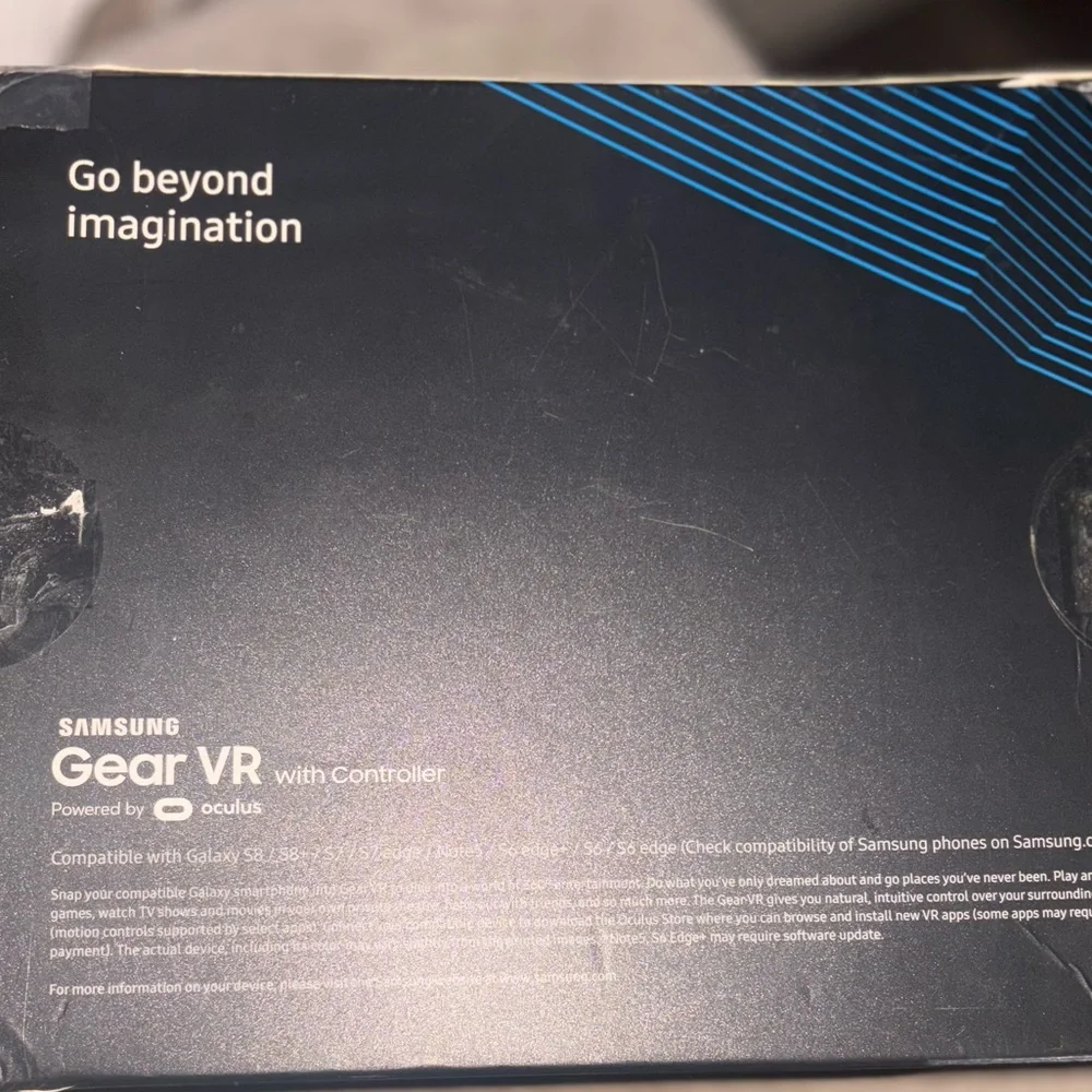 Samsung Gear VR Headset with Controller - Dark Gray